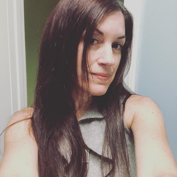 Meet your Posher, Wendy - Picture 5 of 12